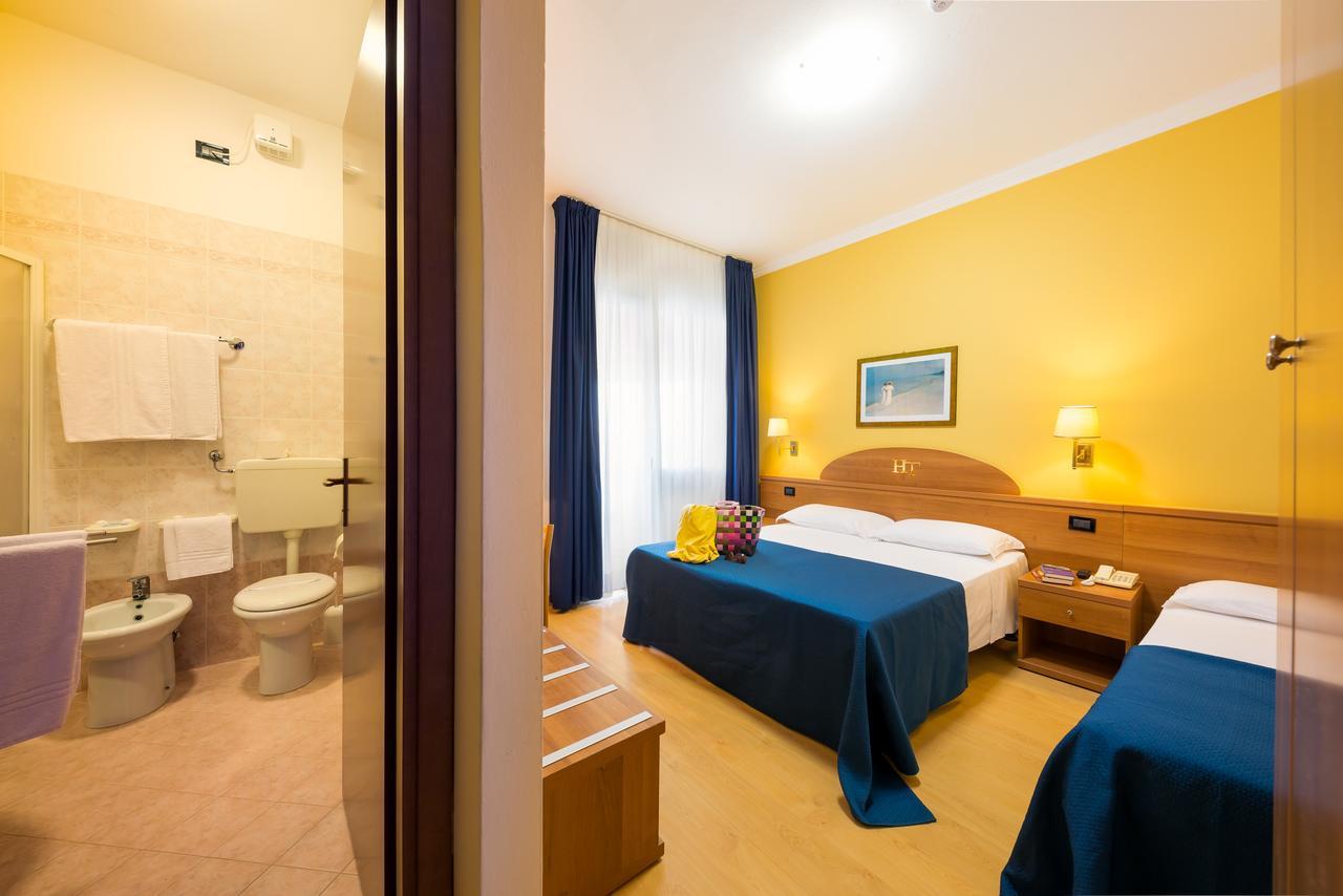Hotel Tritone カオルレ エクステリア 写真